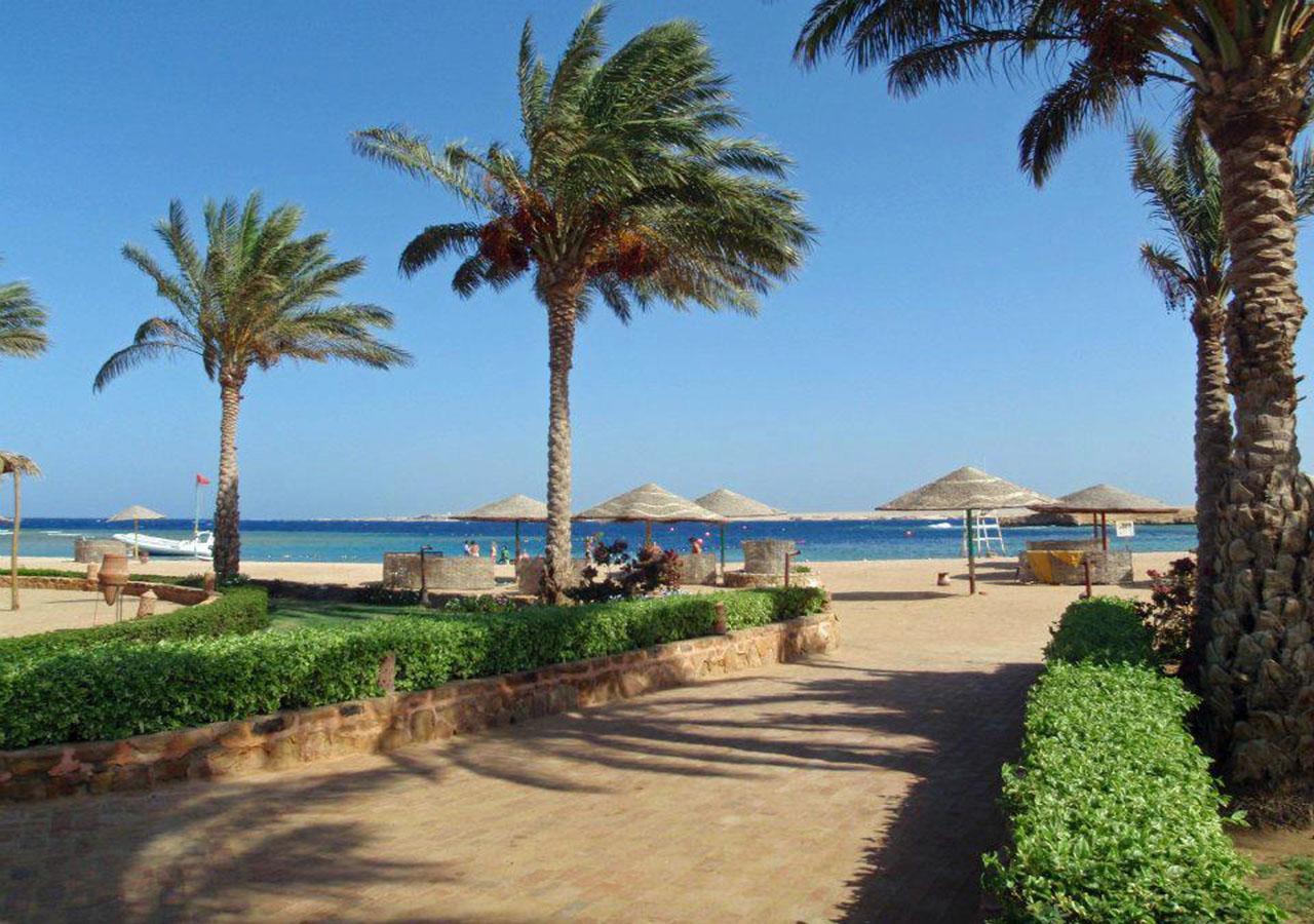 Sharm El Naga Resort And Diving Center Хургада Екстериор снимка